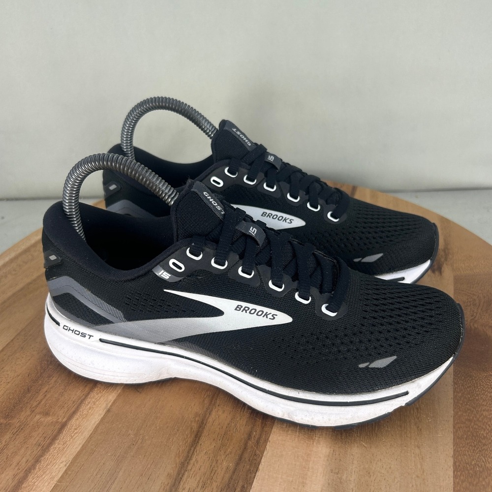 Brooks Ghost 15 Womens Running Shoes Black White 1203801B012 Size 6.5 Medium B